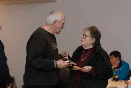 IMG_2882.jpeg (12907 bytes)