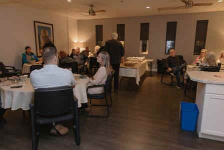 IMG_2883.jpeg (18523 bytes)